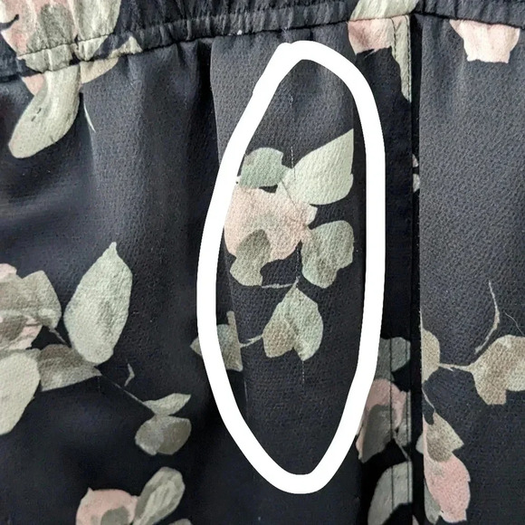 Vince Petals Waterfall Cropped Jumpsuit - Picture 4 of 9